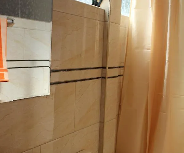 Inn Hostal Mama K'Illa 2*