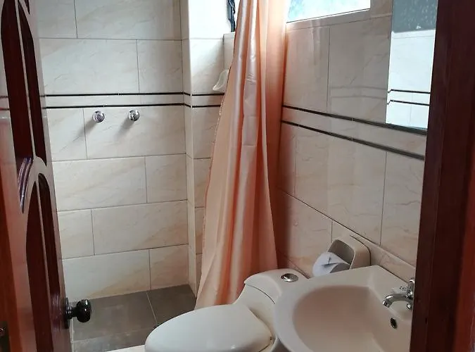 Hostal Mama K'Illa 2* Ollantaytambo
