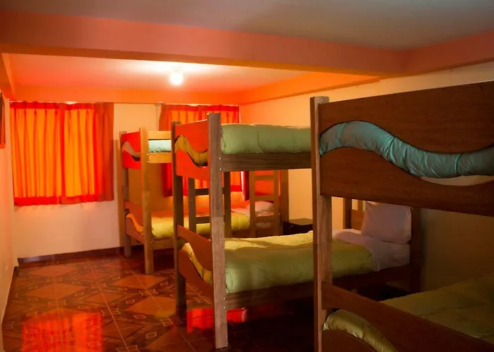Inn Hostal Mama K'Illa 2*