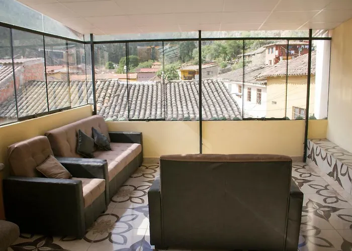 Hostal Mama K'Illa Ollantaytambo