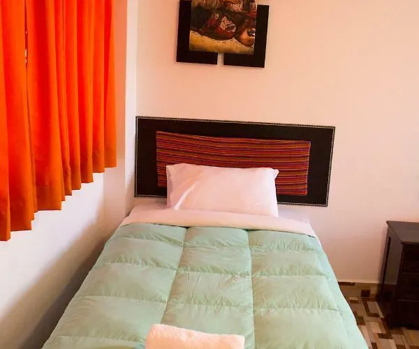 Hostal Mama K'Illa Ollantaytambo